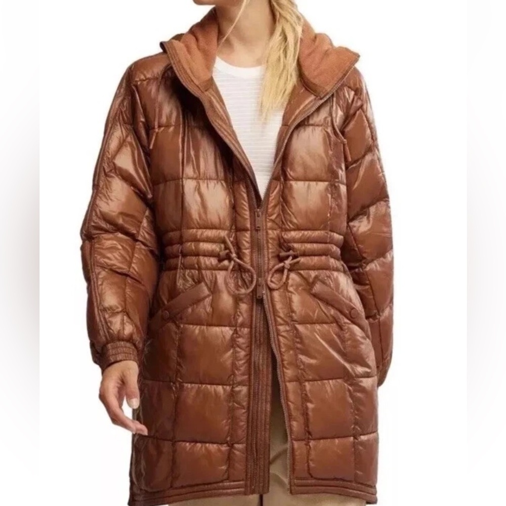 NWOT Free People FP MOVEMENT Patricia Packable Poncho Puffer Jacket Size M $248